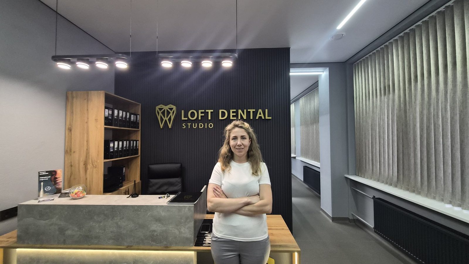 Рецепція Loft Dental Studio